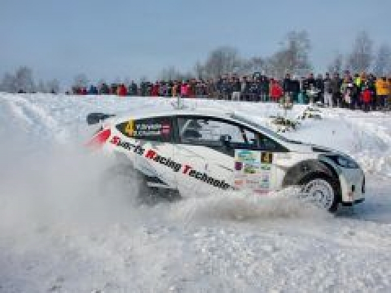 Rallijsprintu "Alūksne 2015" papildina brāļi Grjazini un Sirmacis