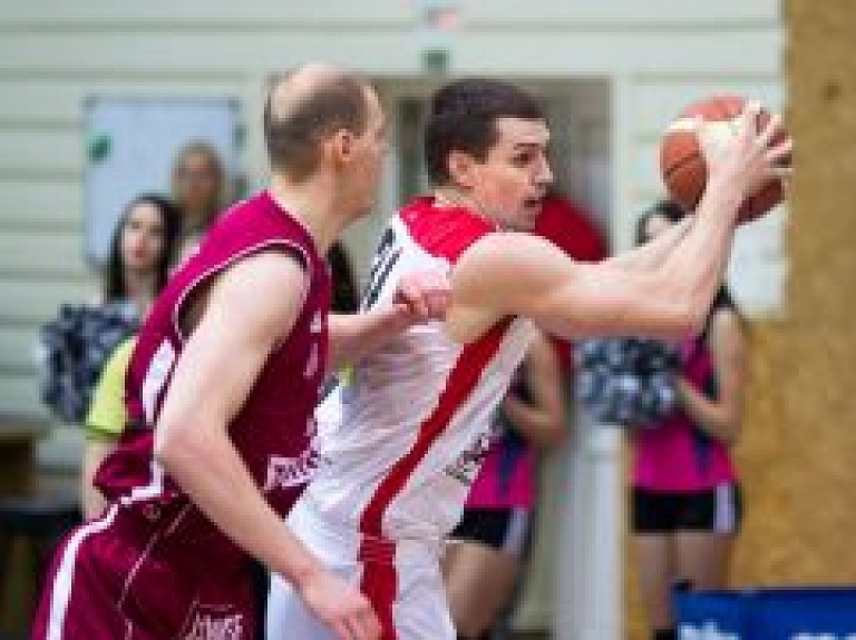 BBL: Lūši mājās saplosa igauņu "TLU Kalev"