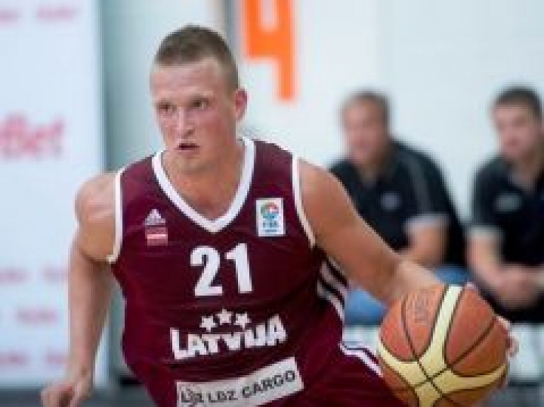 "BK Valmiera" un "VEF Rīga" vienojas par Aigara Šķēles pāreju