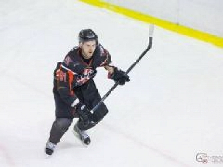Valmieriešiem sagrāve pret HK "Liepāja Juniors"