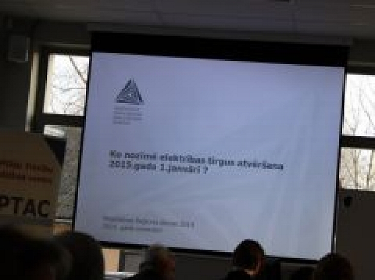 Elektroenerģijas tirgotāju nomainījušas vien 0,5% mājsaimniecību