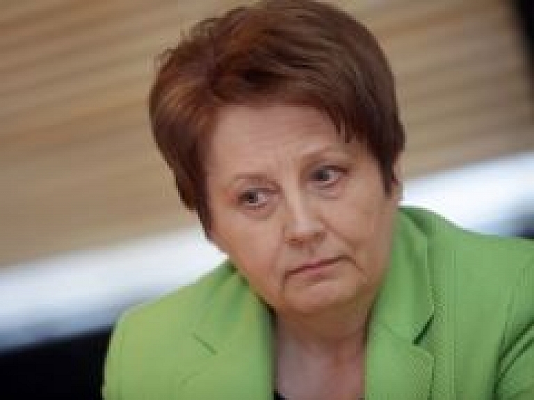Straujuma piedāvā mainīt Latvijas dalības "World Expo" konceptu