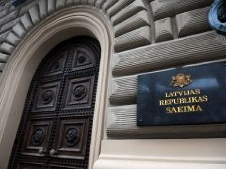 Saeima vērtēs Satversmes grozījumu projektu par tautas vēlētu prezidentu