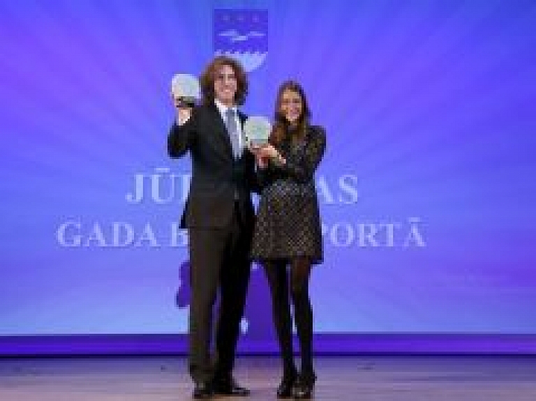 Ikauniece-Admidiņa un Samoilovs saņem Jūrmalas Gada balvu sportā