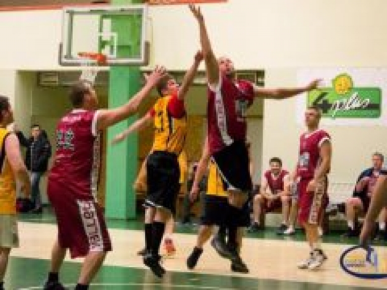 Valmieras pilsētas čempionātu uzsāk arī veterānu līga