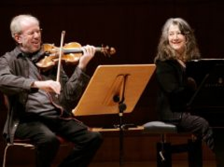 Prestižajai "Grammy" balvai nominēts arī Gidona Krēmera un "Kremerata Baltica" albums