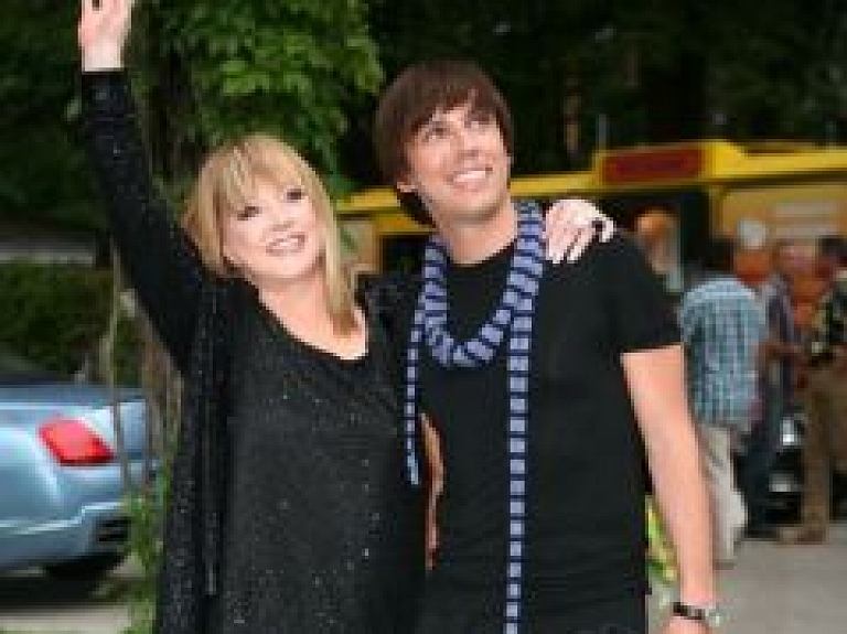 Krutojs sola drīzumā pieņemt lēmumu par "Jaunā viļņa" pārcelšanos