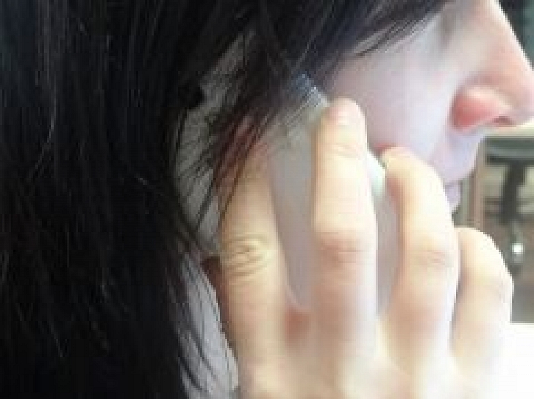 Pētījums: Viedtālruņus lieto jau 38% Latvijas iedzīvotāju