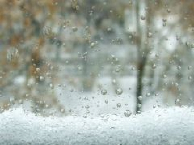 Snigšana turpināsies visu dienu un nākamo nakti