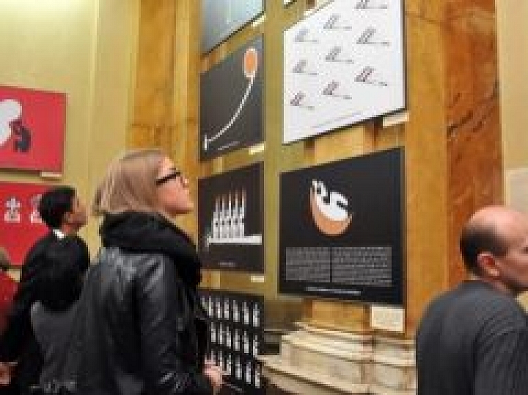 Jūrmalā būs skatāma mākslinieces Bules personālizstāde "Latviešu un citi sapņi"