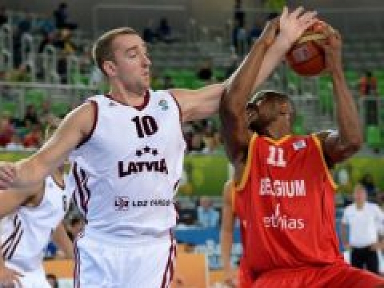 Jēkabpils basketbola kluba sastāvu papildina Rihards Kuksiks