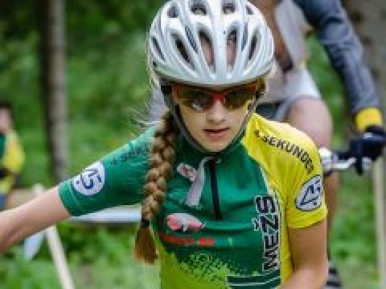 Melderis un Leikarte gūst rūdījumu LČ MTB XCO krosā