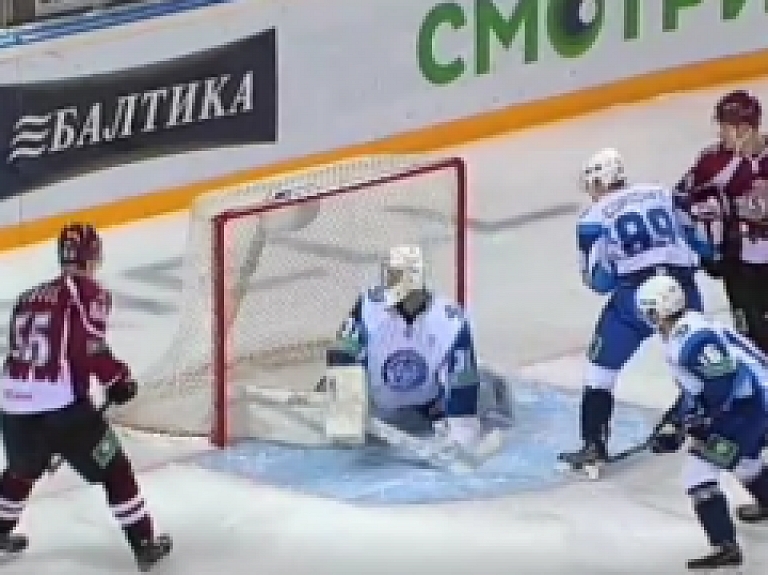 Video: Rīgas "Dinamo"pārspēj Minskas "Dinamo" 4:1