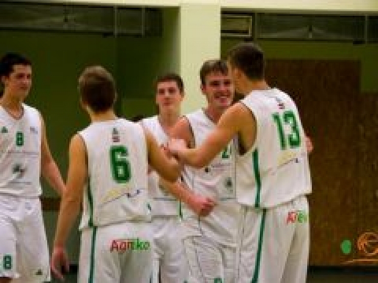 Fārmklubs BK Vidzemes Augstskola/Valmiera Glass-2 spraigā cīņā pieveic SK Bruņinieks