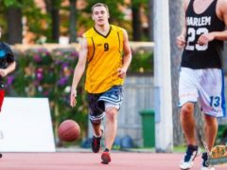 Kārtējās uzvaras izcīna "Valmiera Glass" un "Byko-Lat"