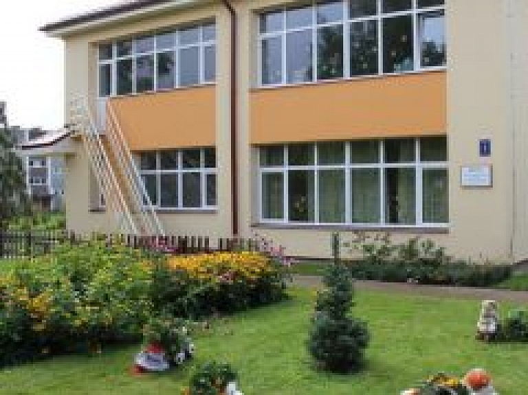 Kocēnu dome aicina iesniegt iesniegumu uzturmaksas atlaides saņemšanai PII
