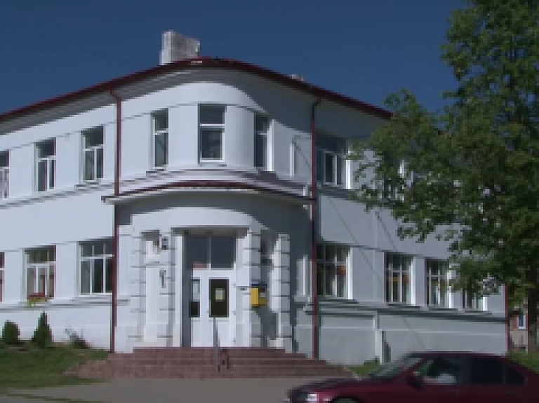 Latgales Reģionālā TV: Lauku reģionos pastnieku darba apjoms sarūk