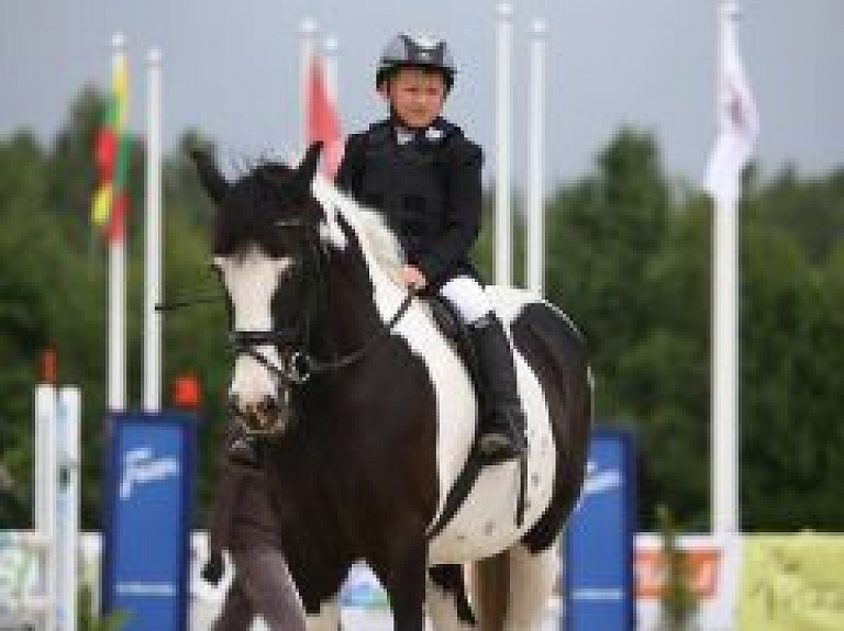 Inčukalnā noslēgušās Vislatvijas Zirgu dienas