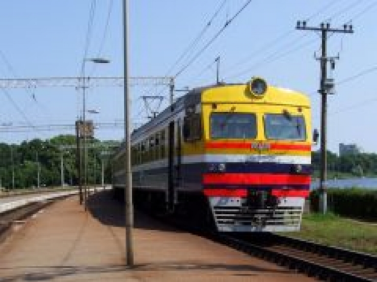 "Latvijas Dzelzceļš" sāk būvdarbus Bulduru pieturas punktā