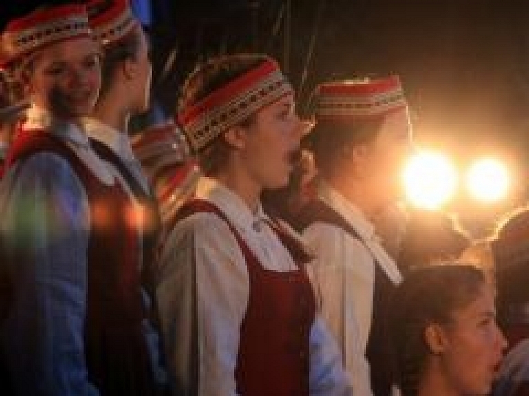 Bauskas novada audzēkņu dalība Skolu jaunatnes dziesmu svētkos izmaksās 23 965 eiro