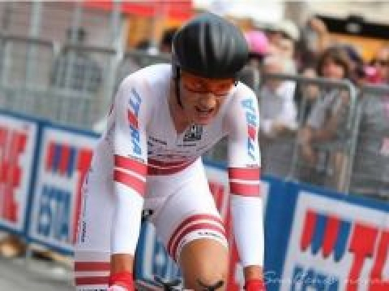 Smukulis starp atpalicējiem Austrijas velobrauciena otrajā posmā