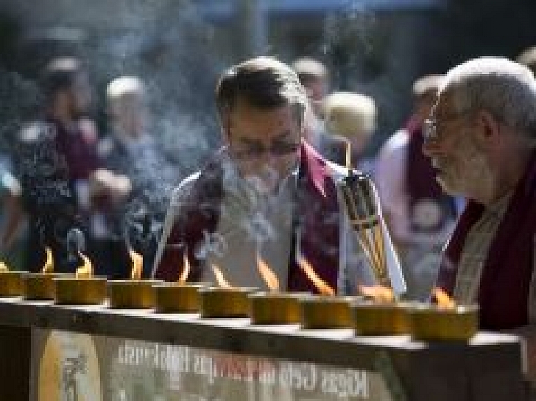 Latvijā piemin ebreju tautas genocīda upurus