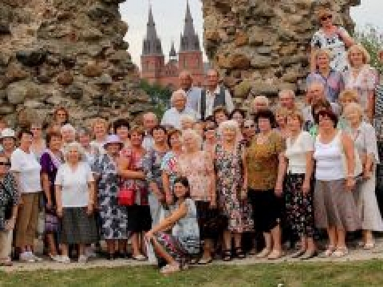 Kocēnu novada seniori aicināti pieteikties dalībai ekskursijā