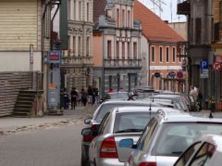 Valdība apņemas veikt pasākumus, lai sekmētu diskriminācijai pakļauto iedzīvotāju iekļaušanos darba tirgū