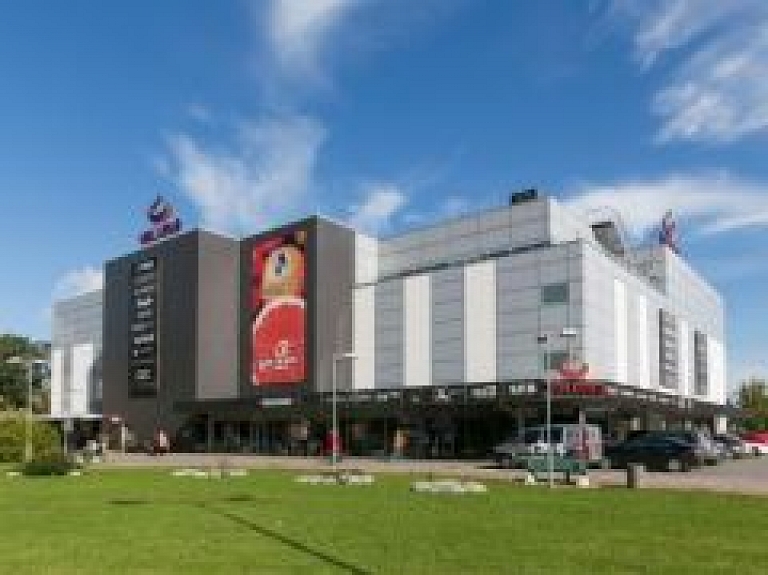 TC "Valleta" darbību uzsācis zīmols "Queen Lingerie"