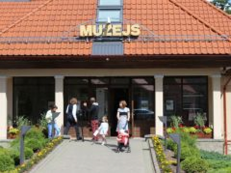 Valmieras muzejā atklās Vācijas metālmākslinieka Jorga Špētiga izstādi