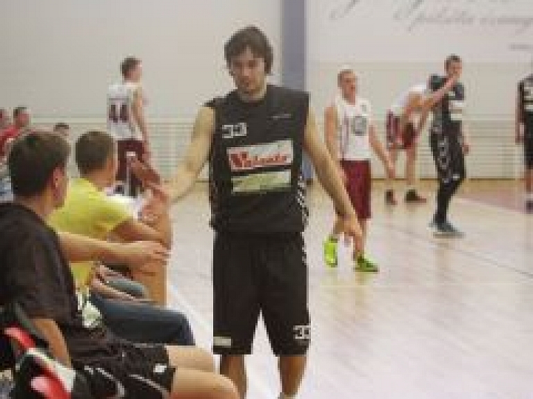 Jelgavas SSC kausa turnīrā pirmie pārsteigumi