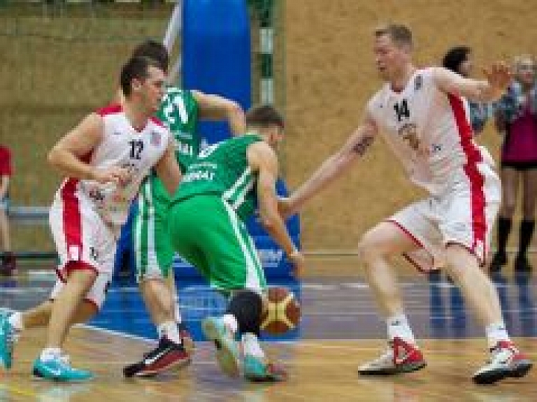 Jēkabpilieši Lietuvas kausa ieguvējiem sagādā trešo zaudējumu