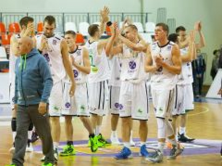 Valmieriešiem pārbaudījums pie Lietuvas kausa ieguvējiem