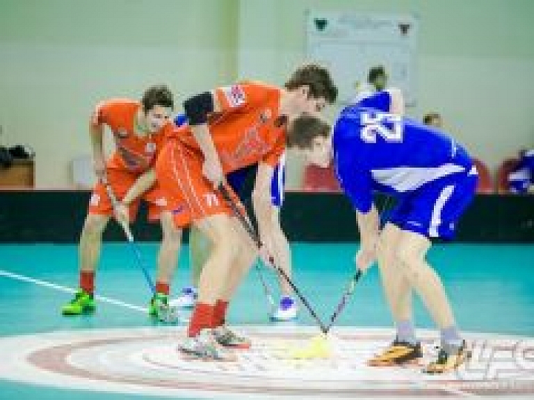 "Valmiera/BSS" derbijā piekāpjas "Rubene-2"