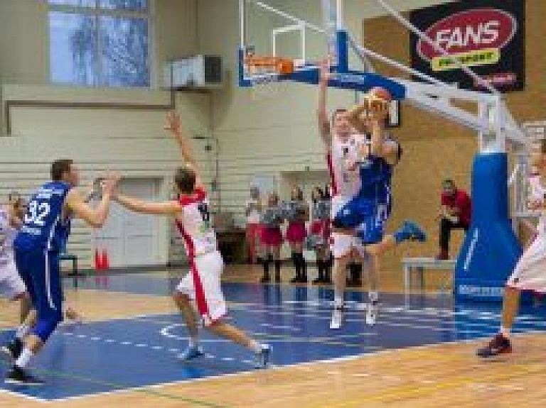 BK "Jēkabpils" ar papildinājumu sastāvā mājās gūst pārliecinošu uzvaru pār jūrmalniekiem