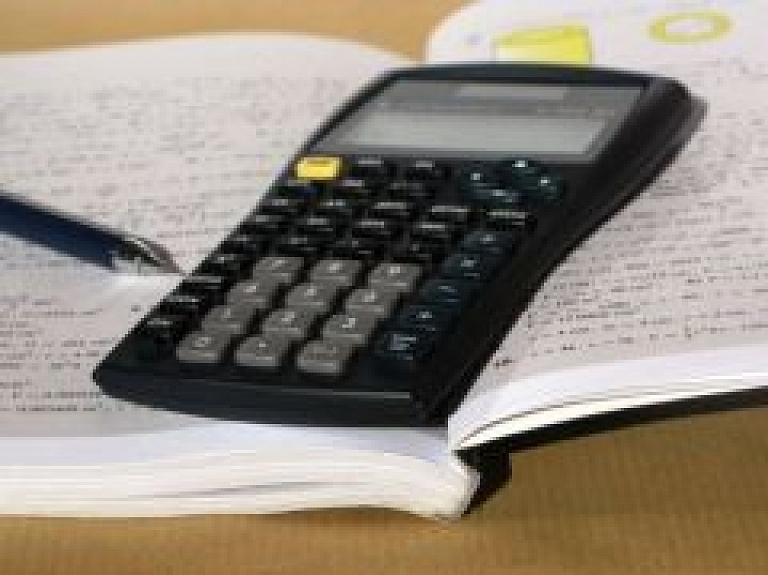 Jelgavas Zinātniskajā bibliotēkā notiek izglītojoši semināri vecākiem