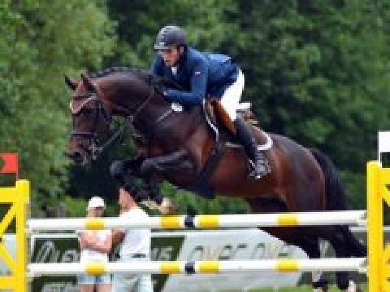 Neretniekam 2.vieta reitinga sacensību Vācijā "Grand Prix" maršrutā