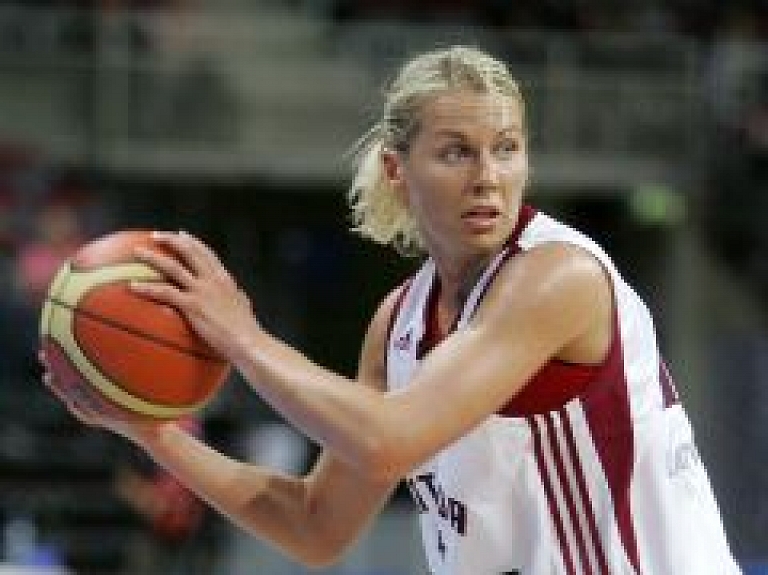 Jēkabsone-Žogota kļūst par WNBA čempioni