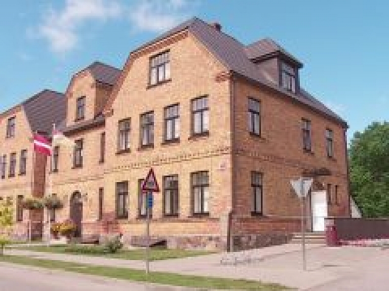 Latgales Reģionālā TV: Viesīte atbalsta mazos skolēnus