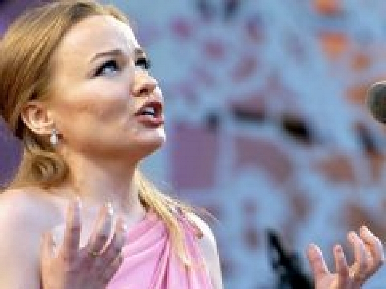 Nakts koncertā Rubenes baznīcas dārzā uzstāsies Dināra Rudāne