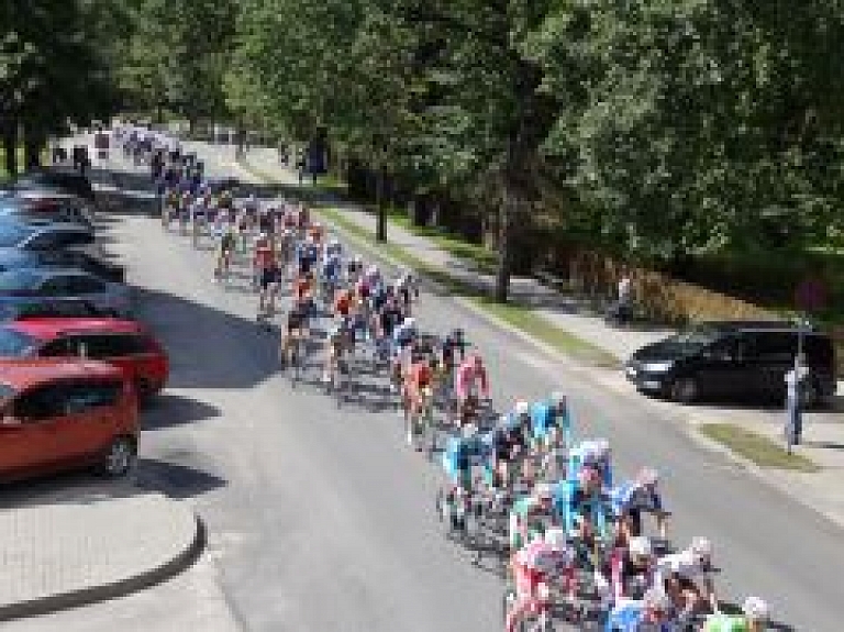 Valmierā sākas velobrauciena "Baltic Chain Tour" trešais posms