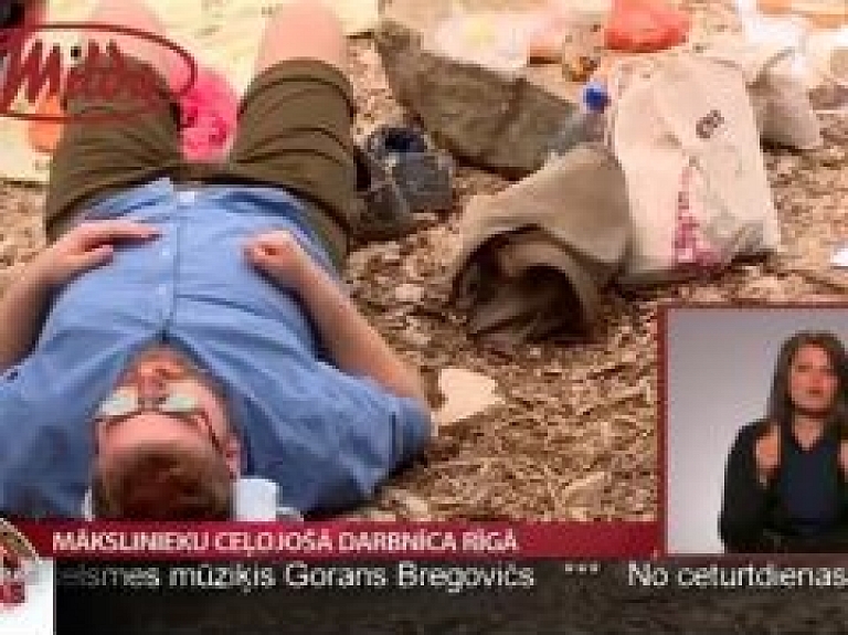 Rīgā - mākslinieku ceļojošā darbnīca