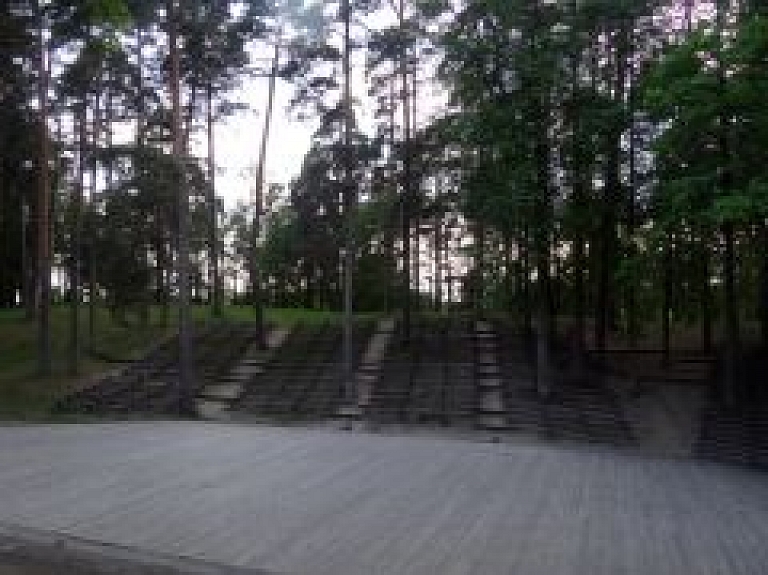 Jāņukalna estrādē notiks brīvdabas izrāžu vakars