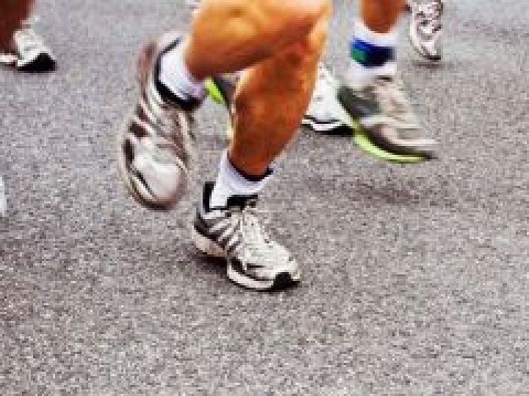 Aicina uz bezmaksas treniņiem gaidāmā  Jūrmalas pusmaratona dalībniekus