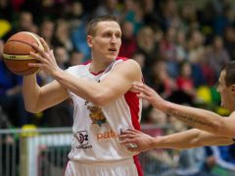 Kravčenko paliek BK "Jēkabpils" komandā