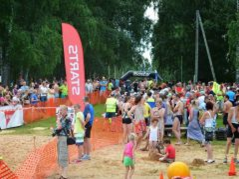 Sestdien Kocēnu novadā notiks "SportLat Vaidavas triatlons"