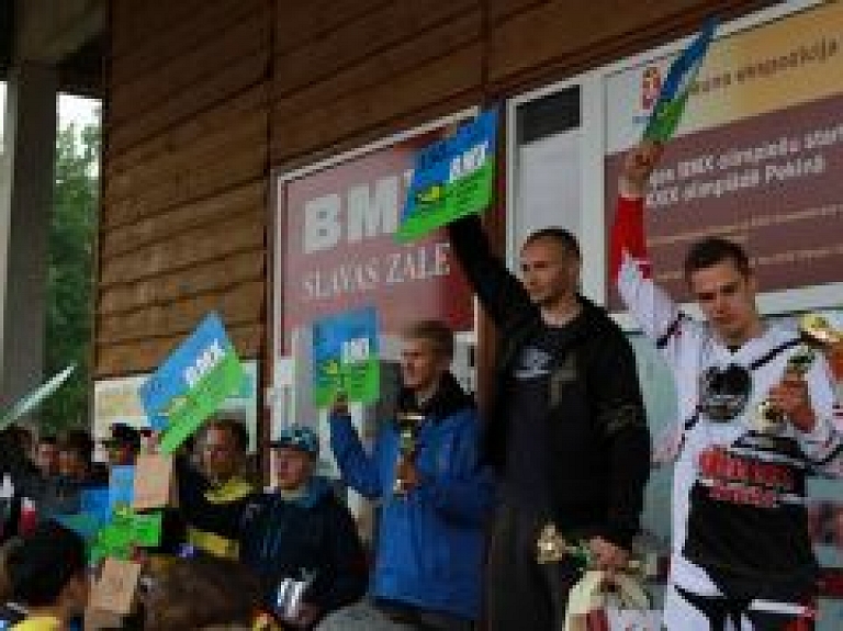 Burtnieku novada BMX kausu iegūst Kristers Lejiņš
