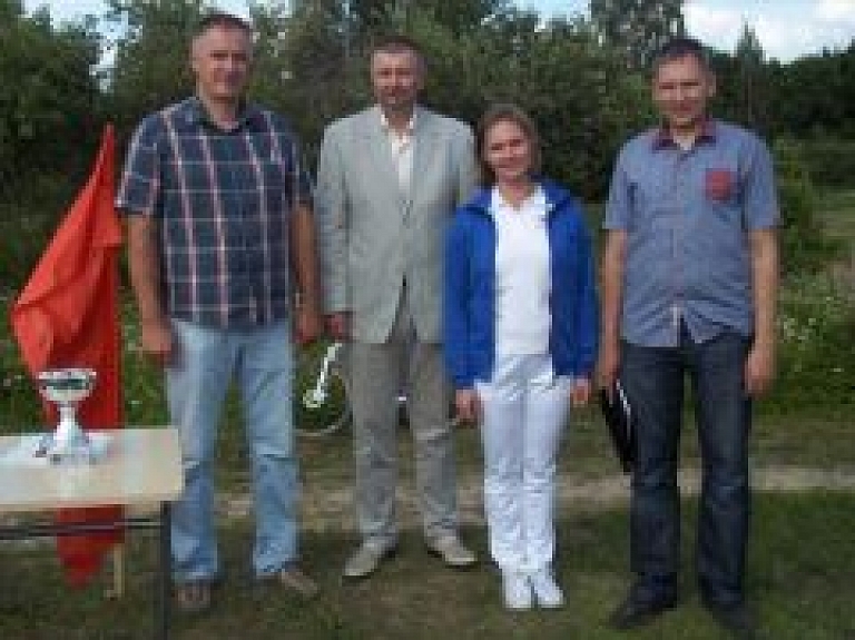 Pirmo reizi Talsos aizvadīts "Latvijas Kauss" vasaras biatlonā