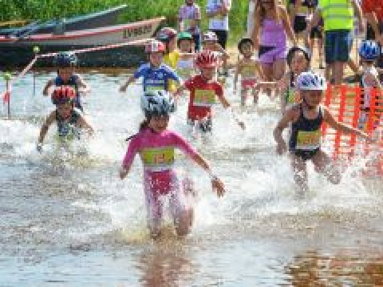 Notiks sacensības "SportLat Vaidavas triatlons 2014"