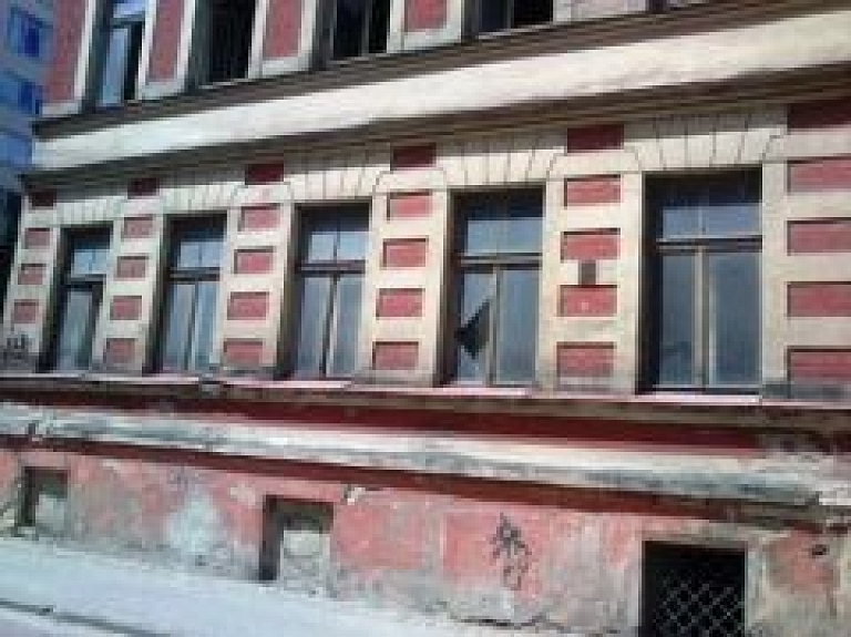 Ieteikumi namīpašniekiem cīņai ar graustiem